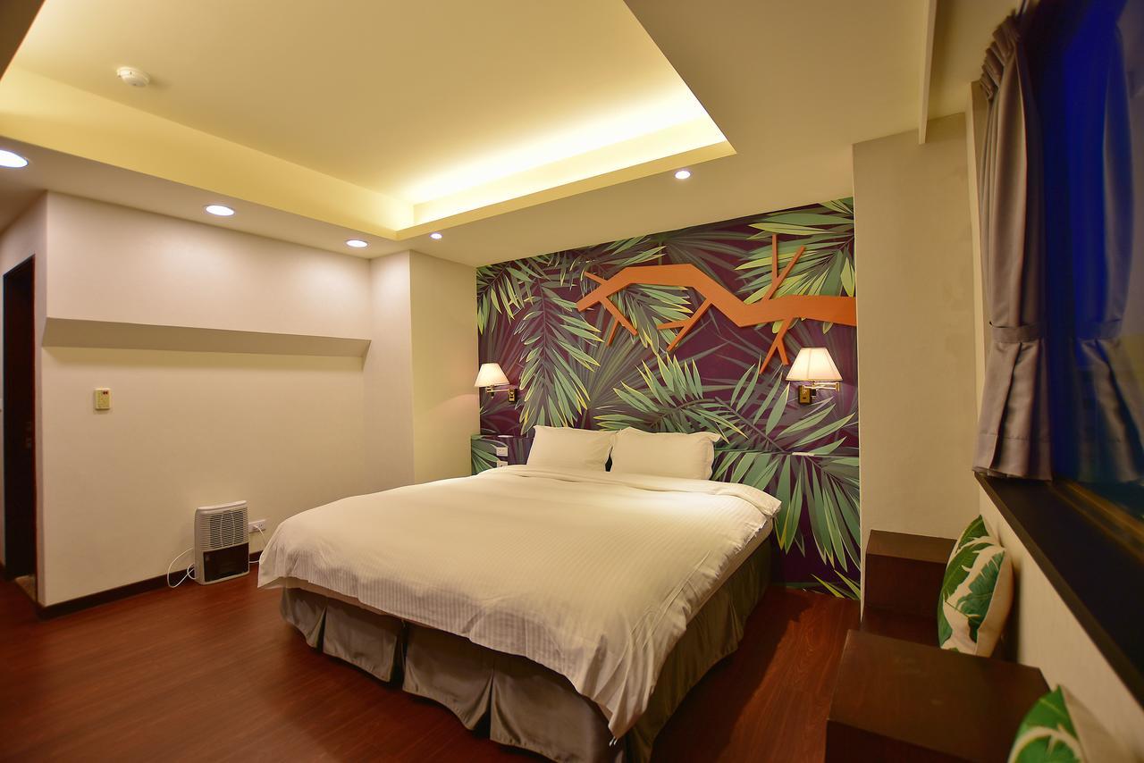 Ruocing Hot Spring Hotel Jiaoxi Exterior photo